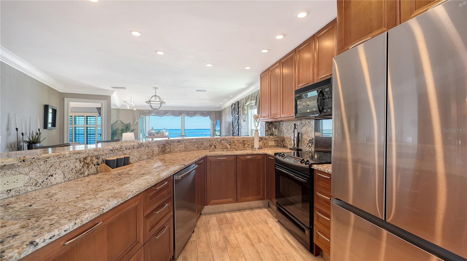 5320 GULF OF MEXICO DR #101