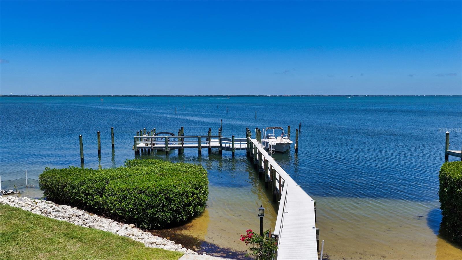5320 GULF OF MEXICO DR #101