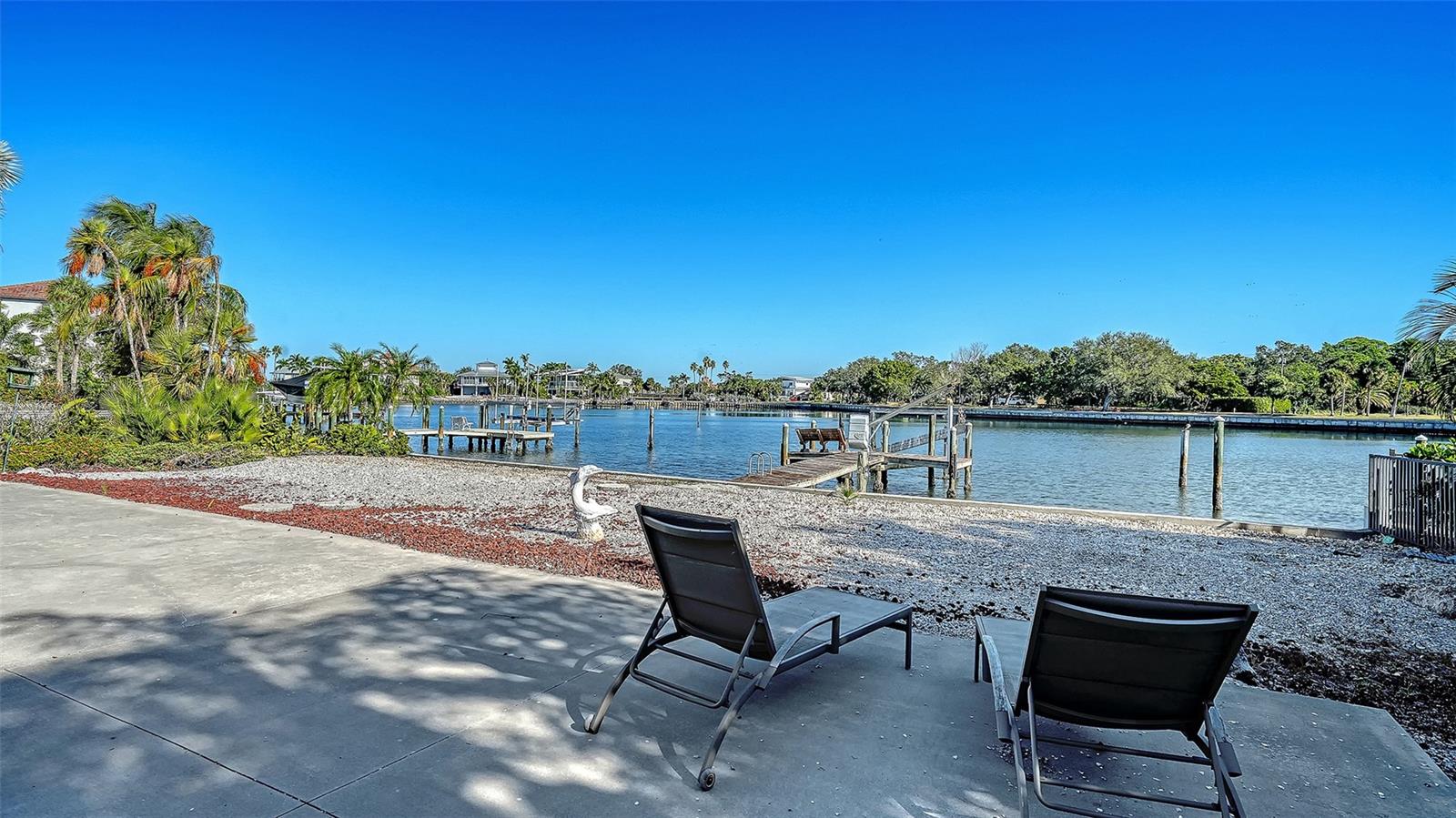 355 S SHORE DR