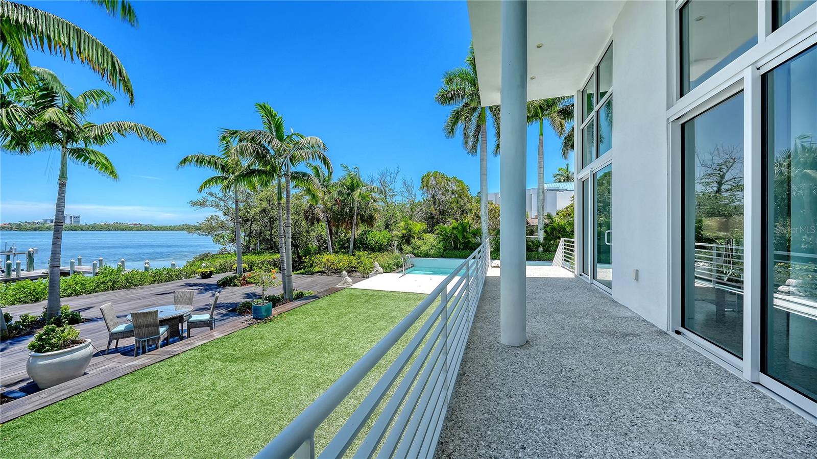 246 MORNINGSIDE DR