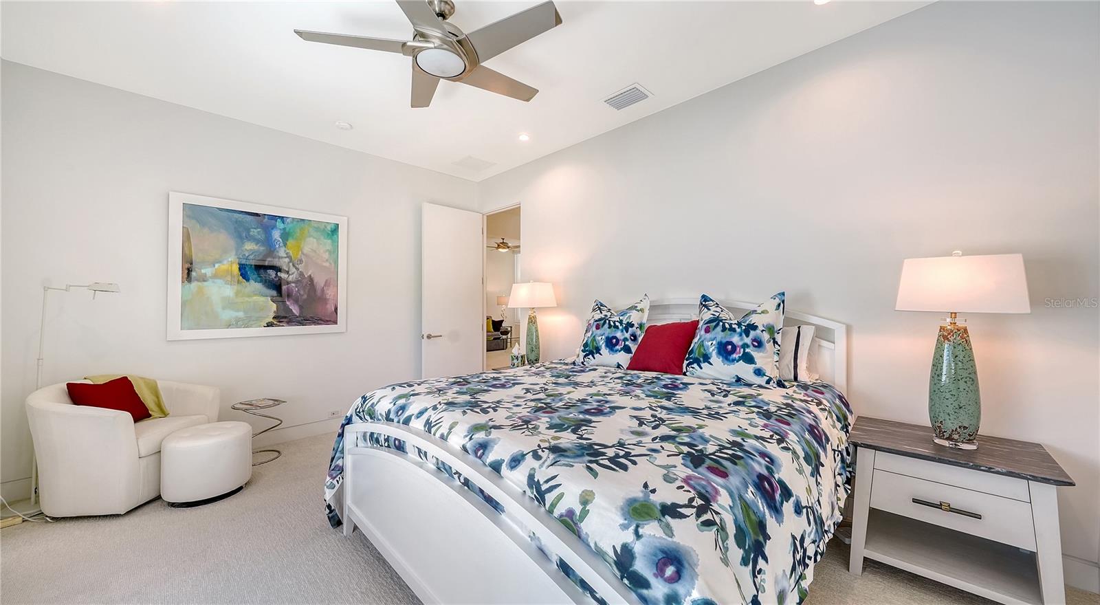 246 MORNINGSIDE DR