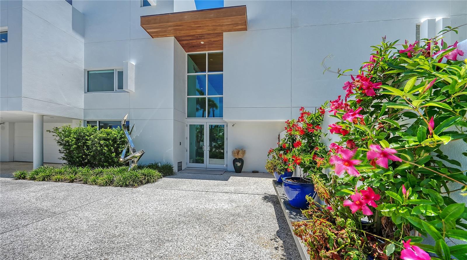 246 MORNINGSIDE DR