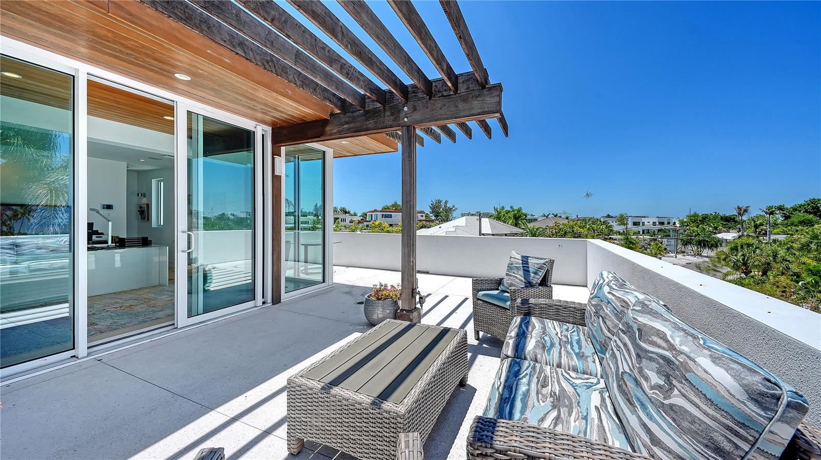 246 MORNINGSIDE DR