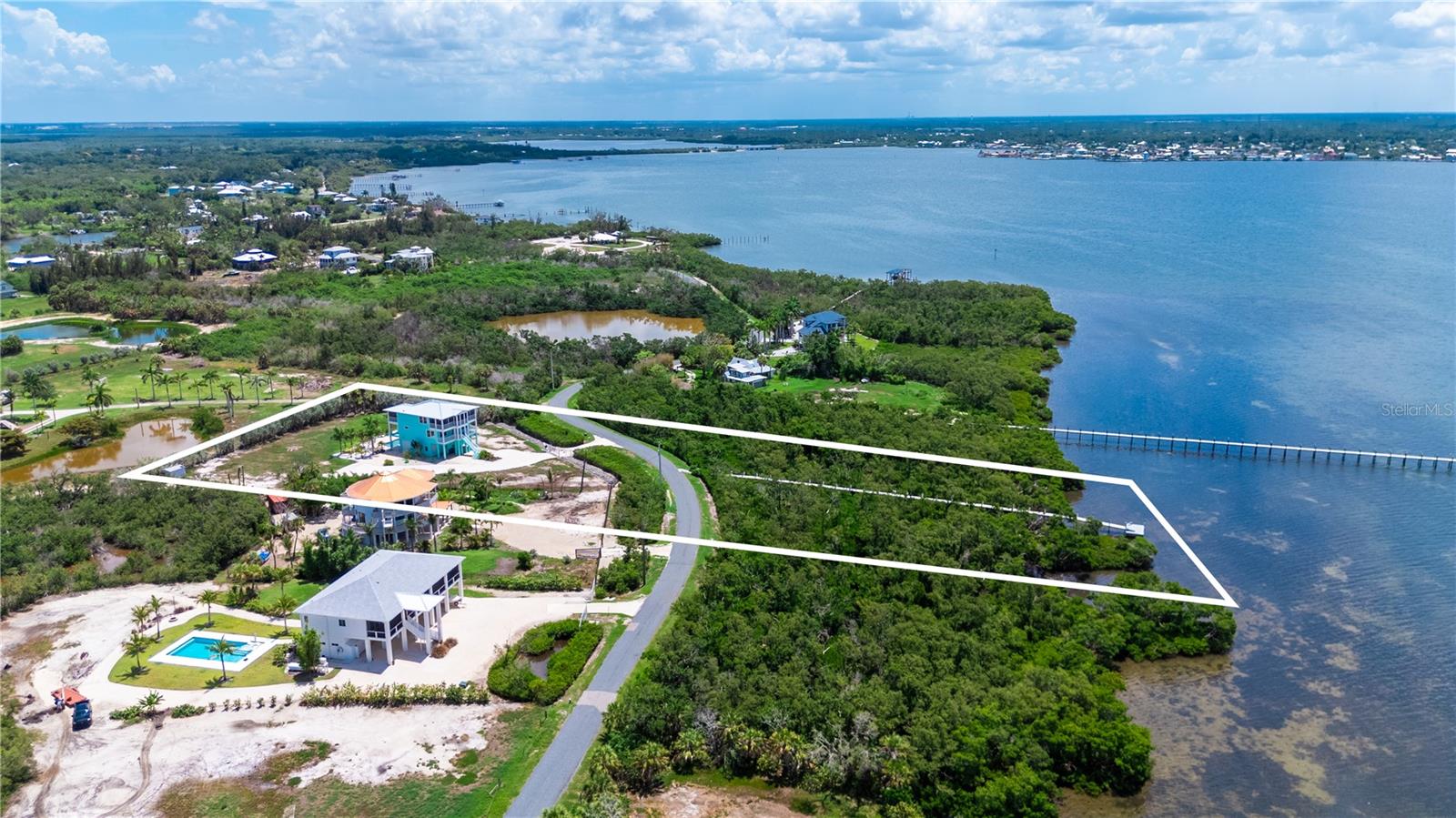 180 HORSESHOE LOOP RD