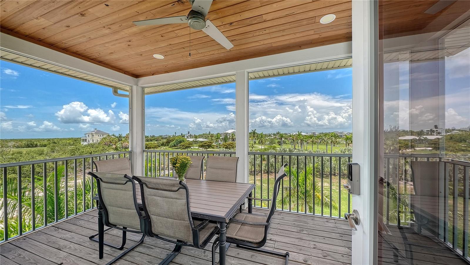 180 HORSESHOE LOOP RD