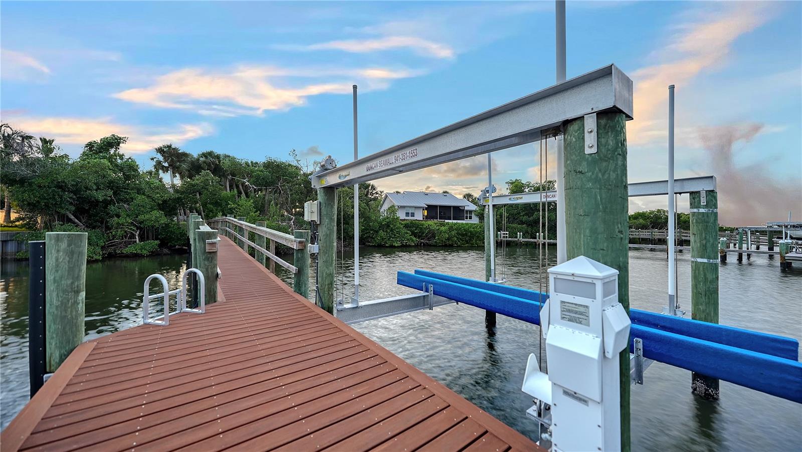 2417 CASEY KEY RD