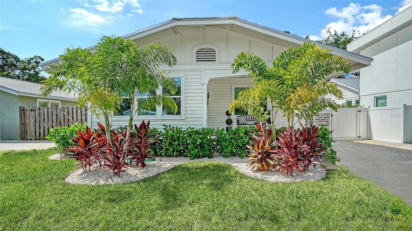 2546 LOMA LINDA ST