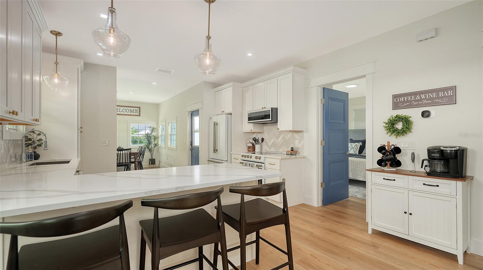 2546 LOMA LINDA ST