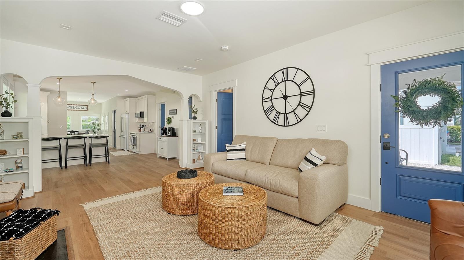 2546 LOMA LINDA ST