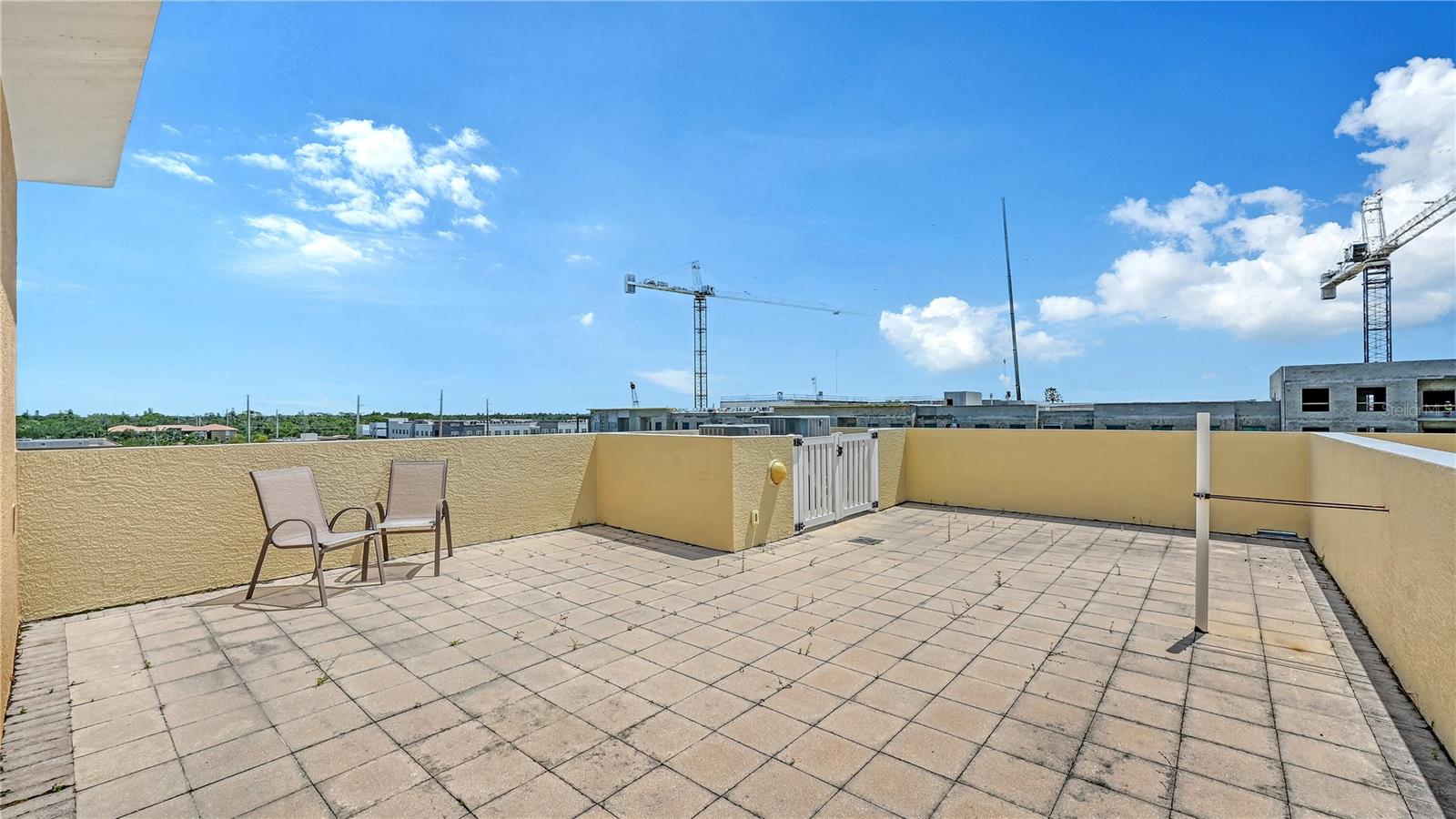 800 N TAMIAMI TRL #321