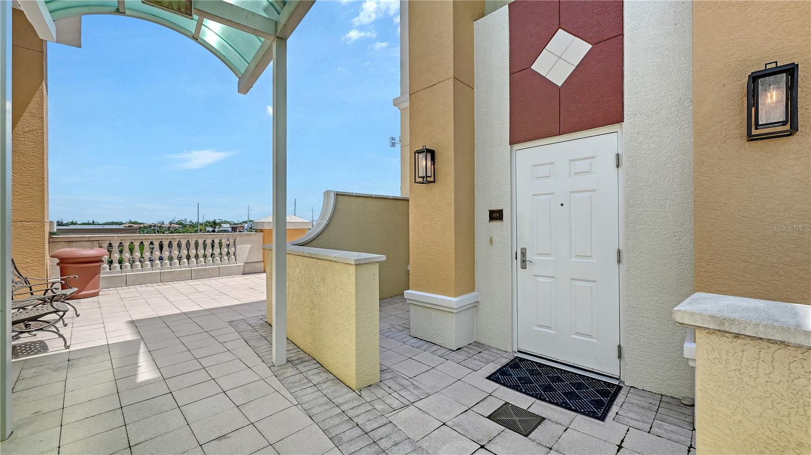 800 N TAMIAMI TRL #321