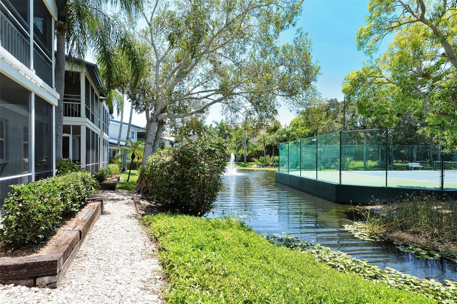 1328 SIESTA BAYSIDE DR #1328C
