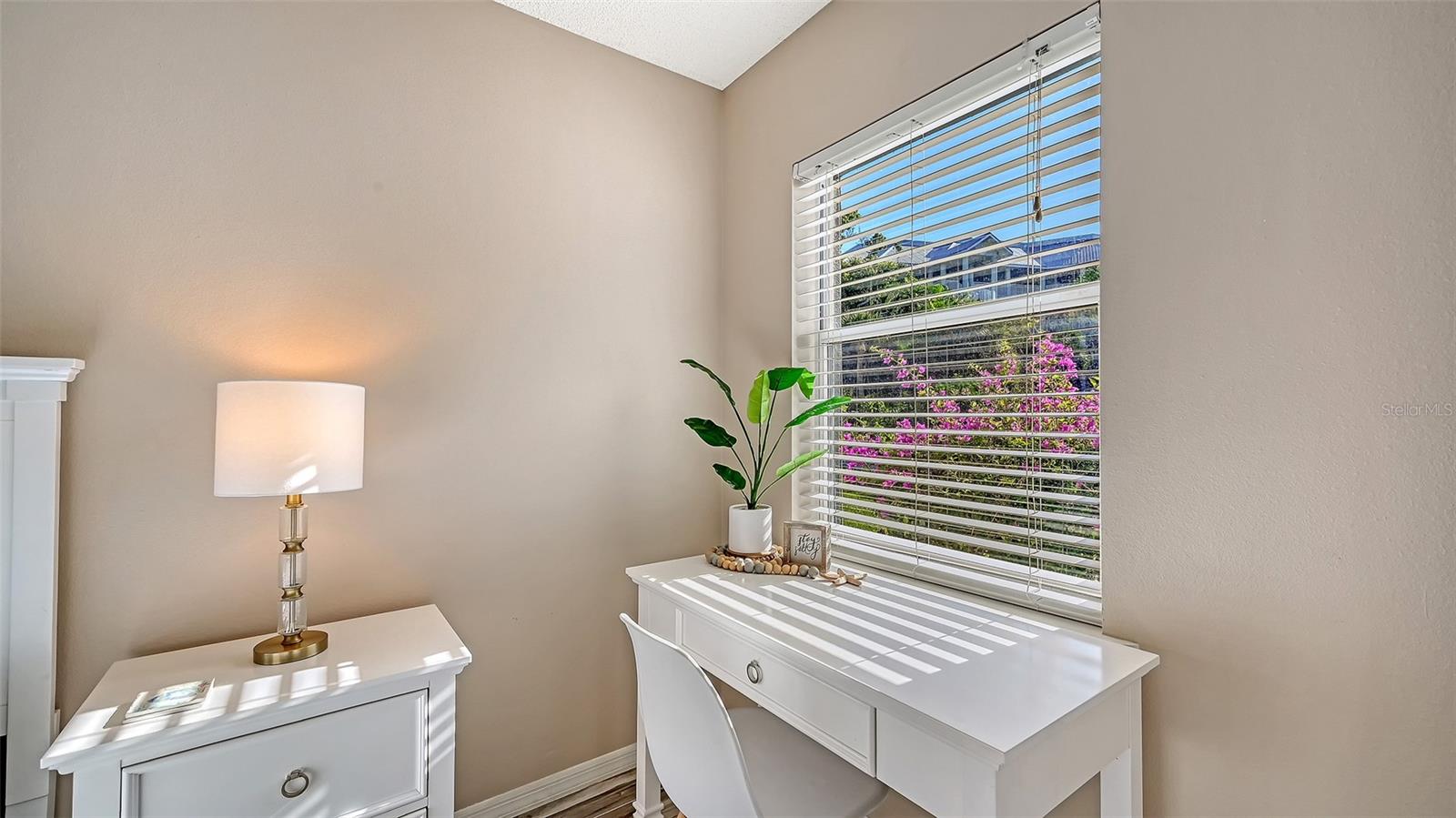 1328 SIESTA BAYSIDE DR #1328C