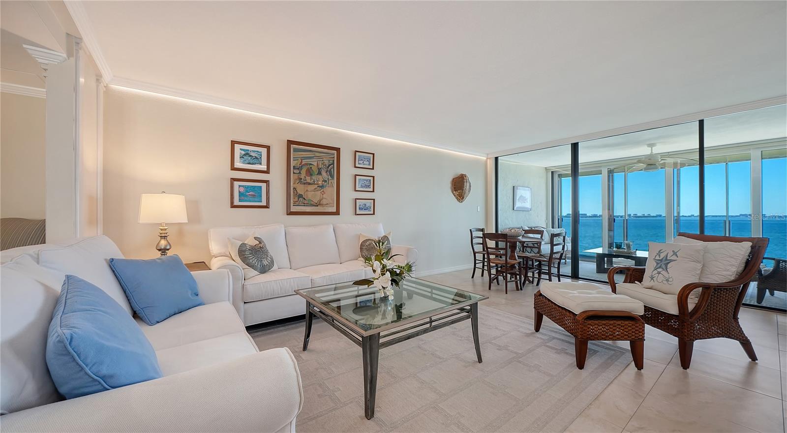 99 SUNSET DR #401