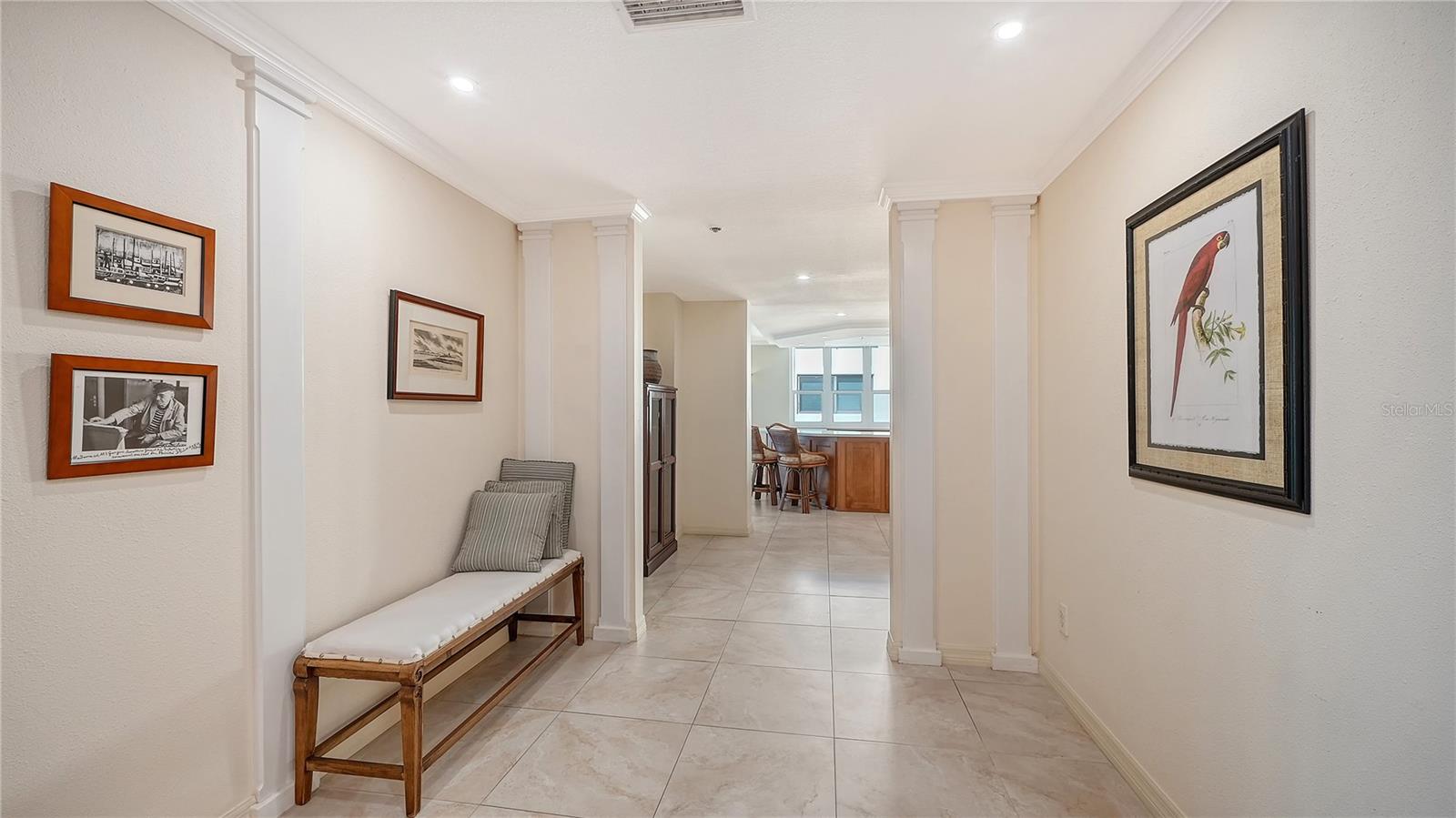 99 SUNSET DR #401