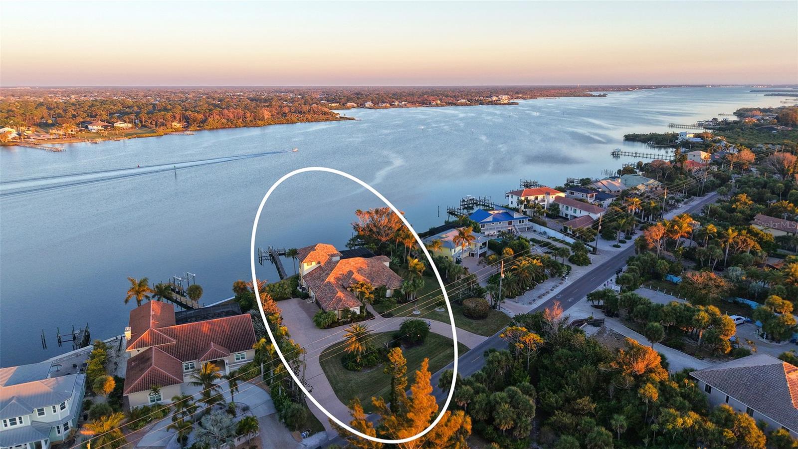 8017 MANASOTA KEY RD