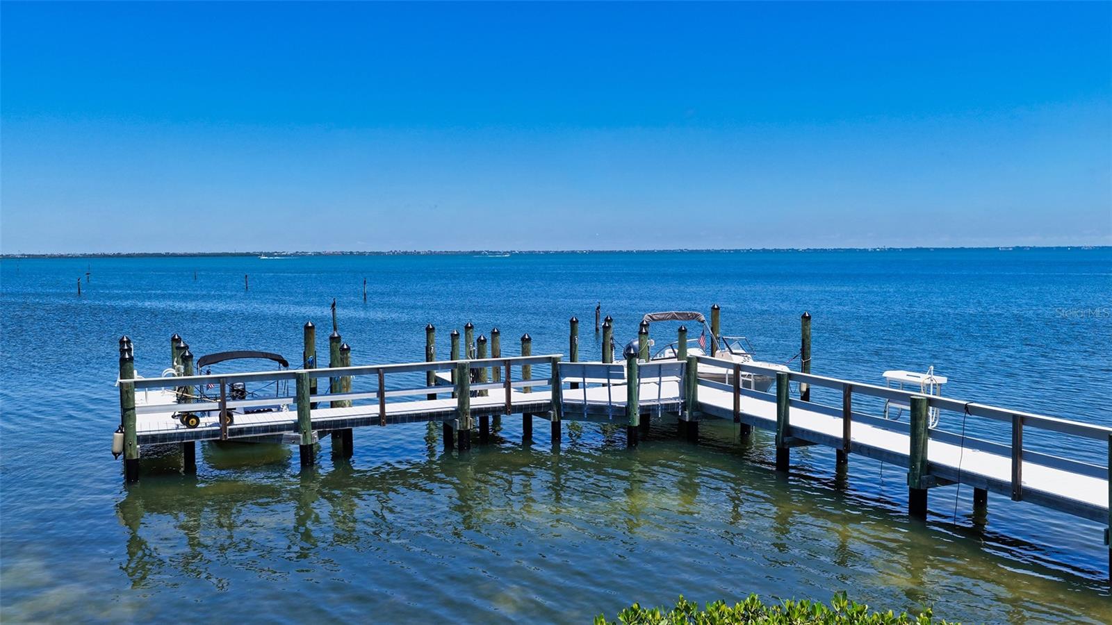 5320 GULF OF MEXICO DR #101