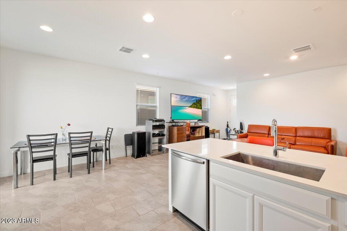 8920 W Solano Drive