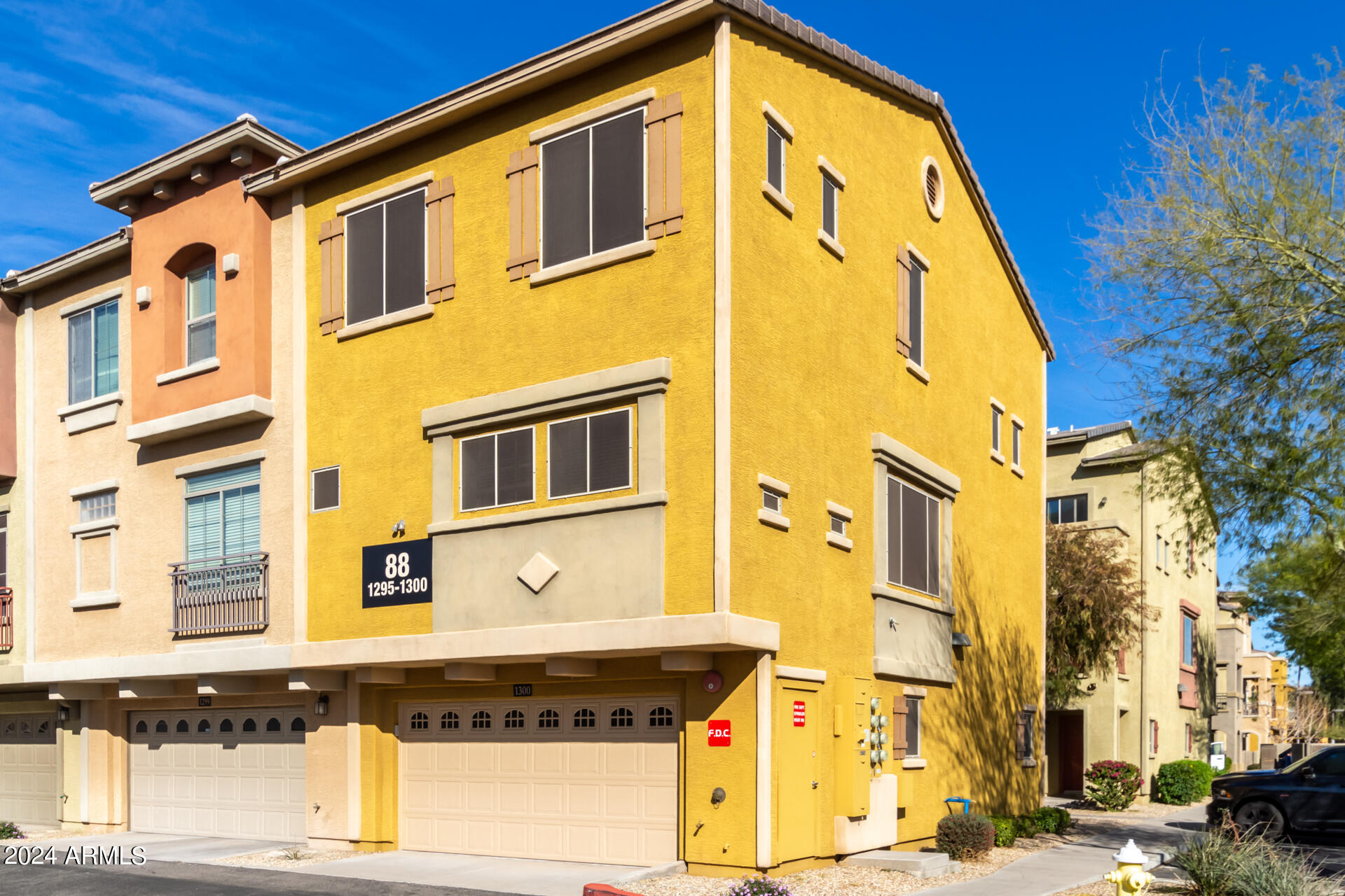 2150 W ALAMEDA Road # 1300