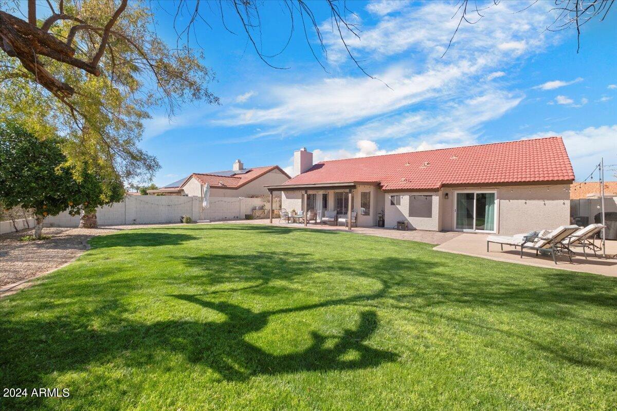 12719 N 90TH Way