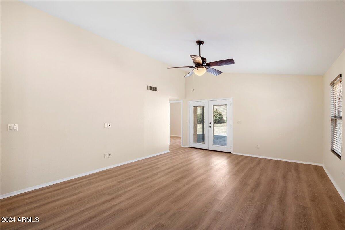 8968 E DAHLIA Drive