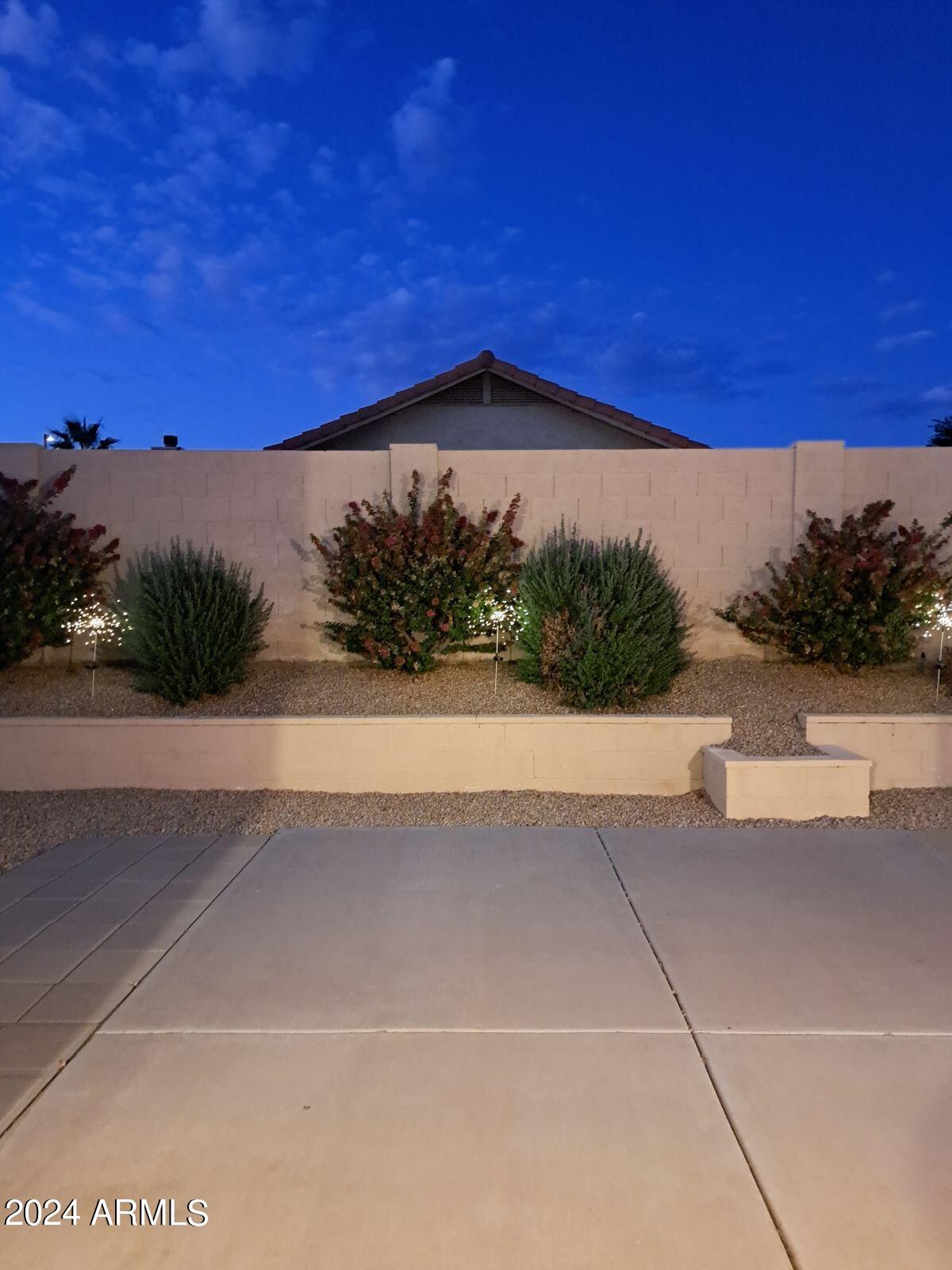 8968 E DAHLIA Drive