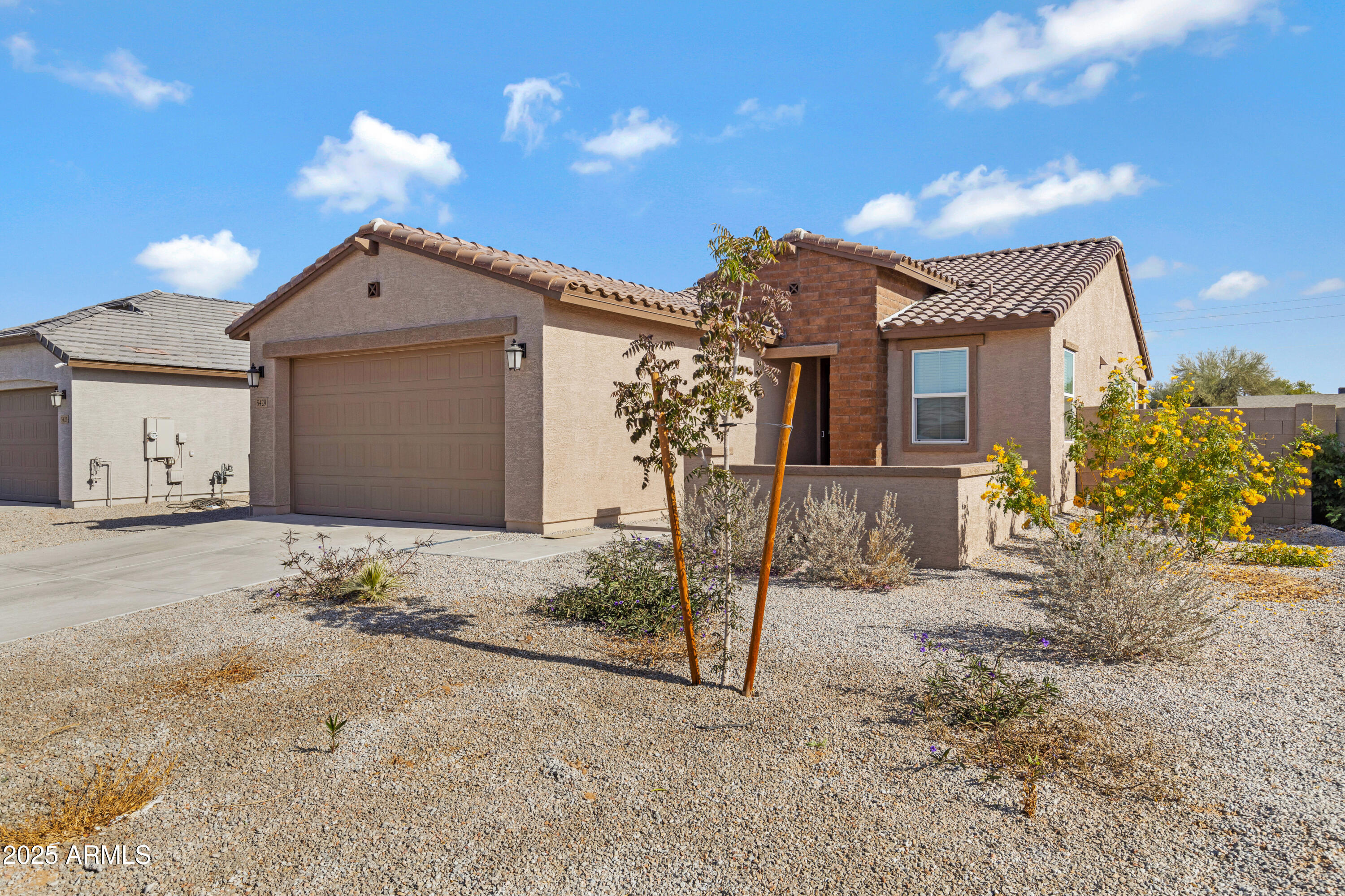 5429 S 23RD Drive