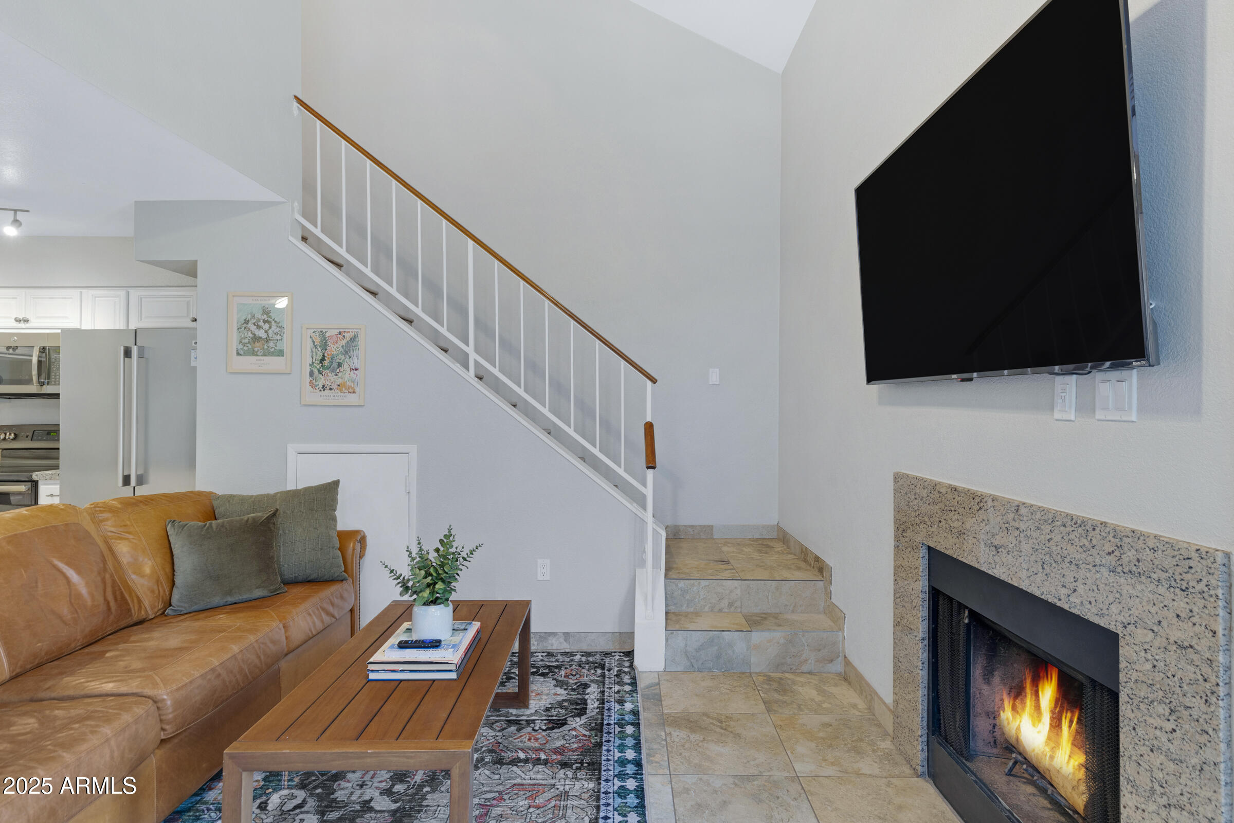 602 N MAY Street 72