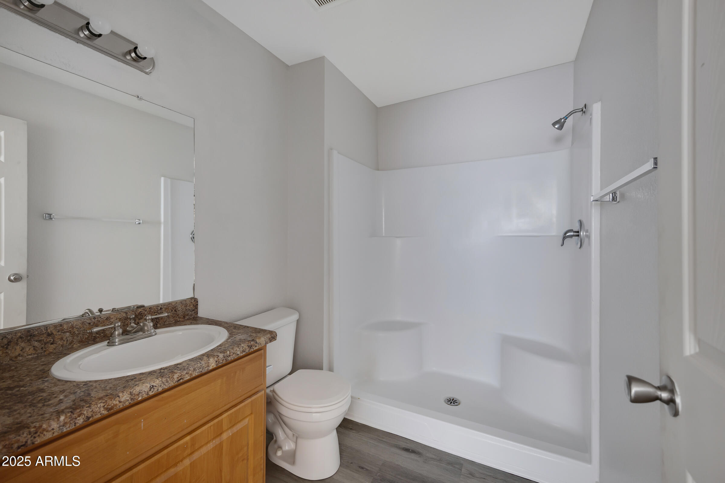 3810 N MARYVALE Parkway 2067