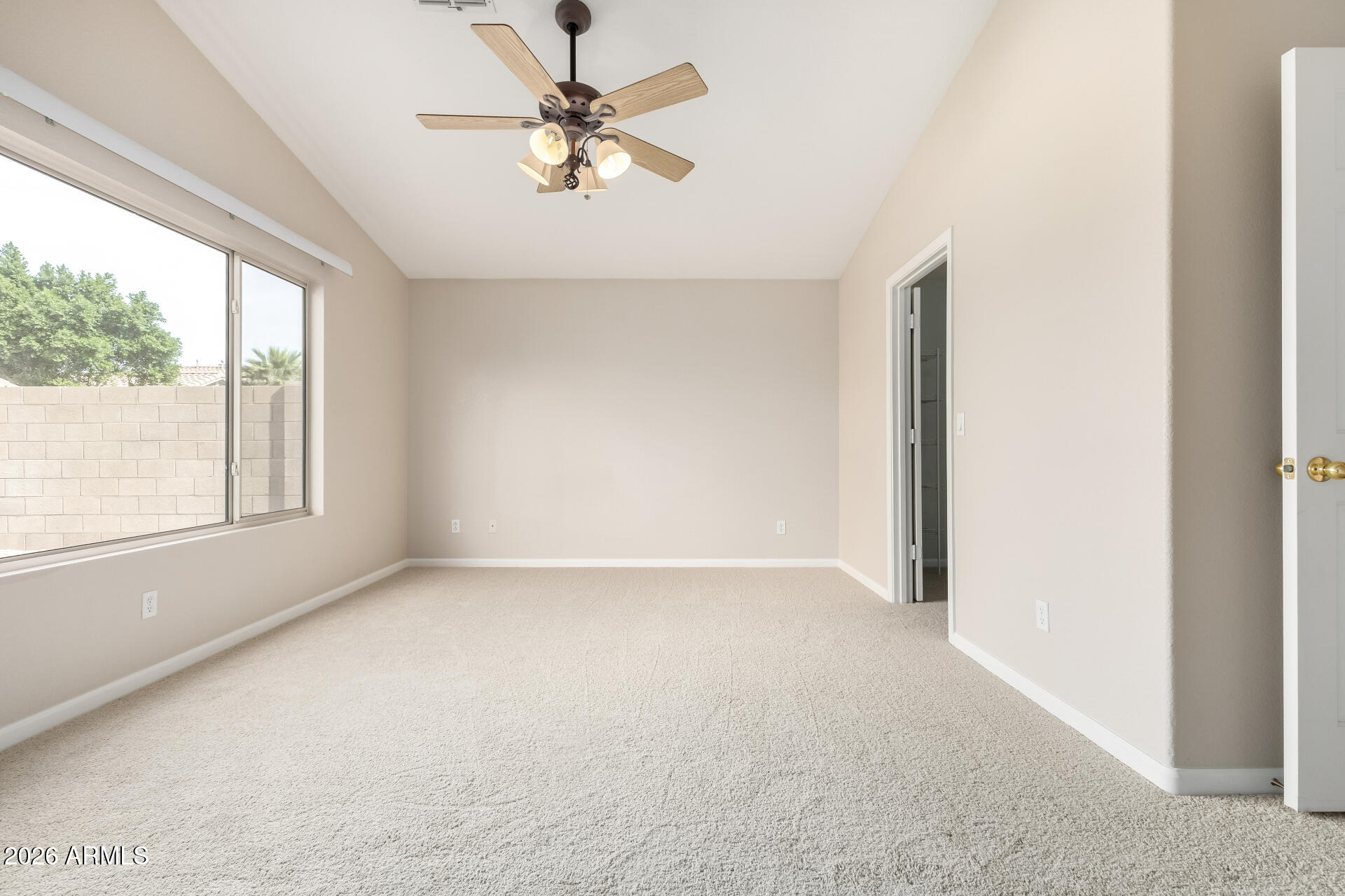 3136 E DESERT Lane