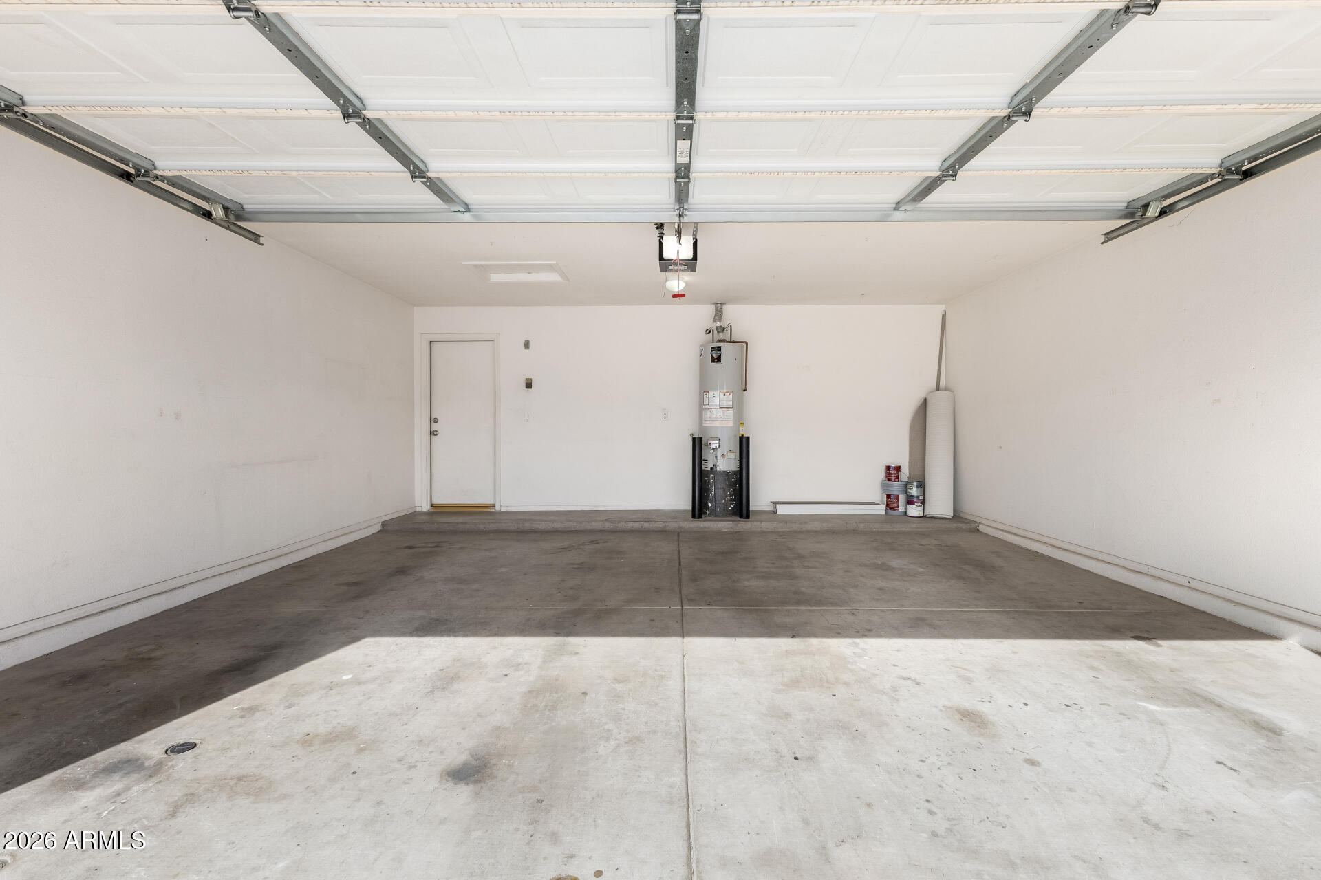 3136 E DESERT Lane