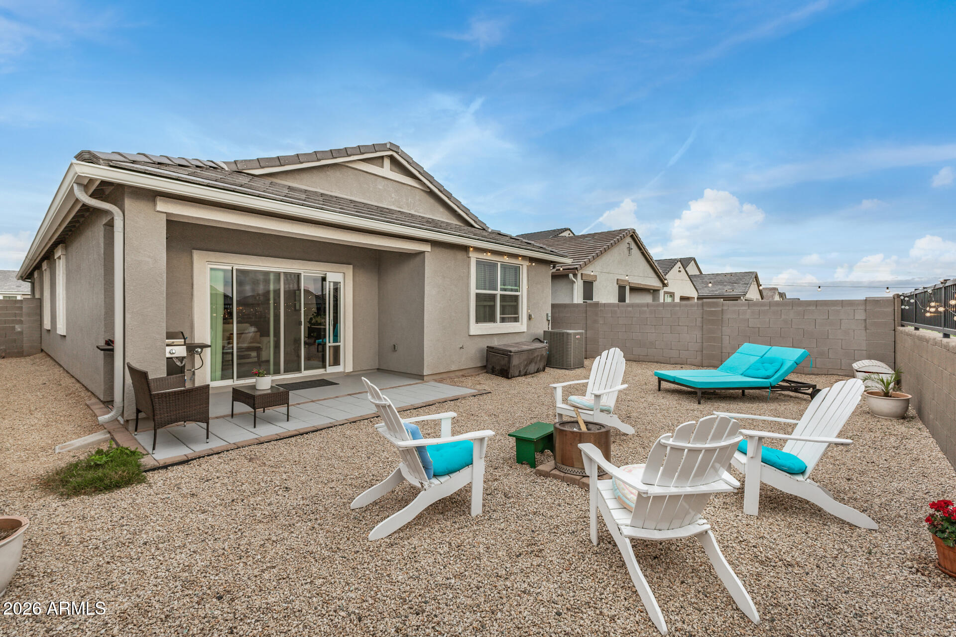 10172 S HOLANDES Drive