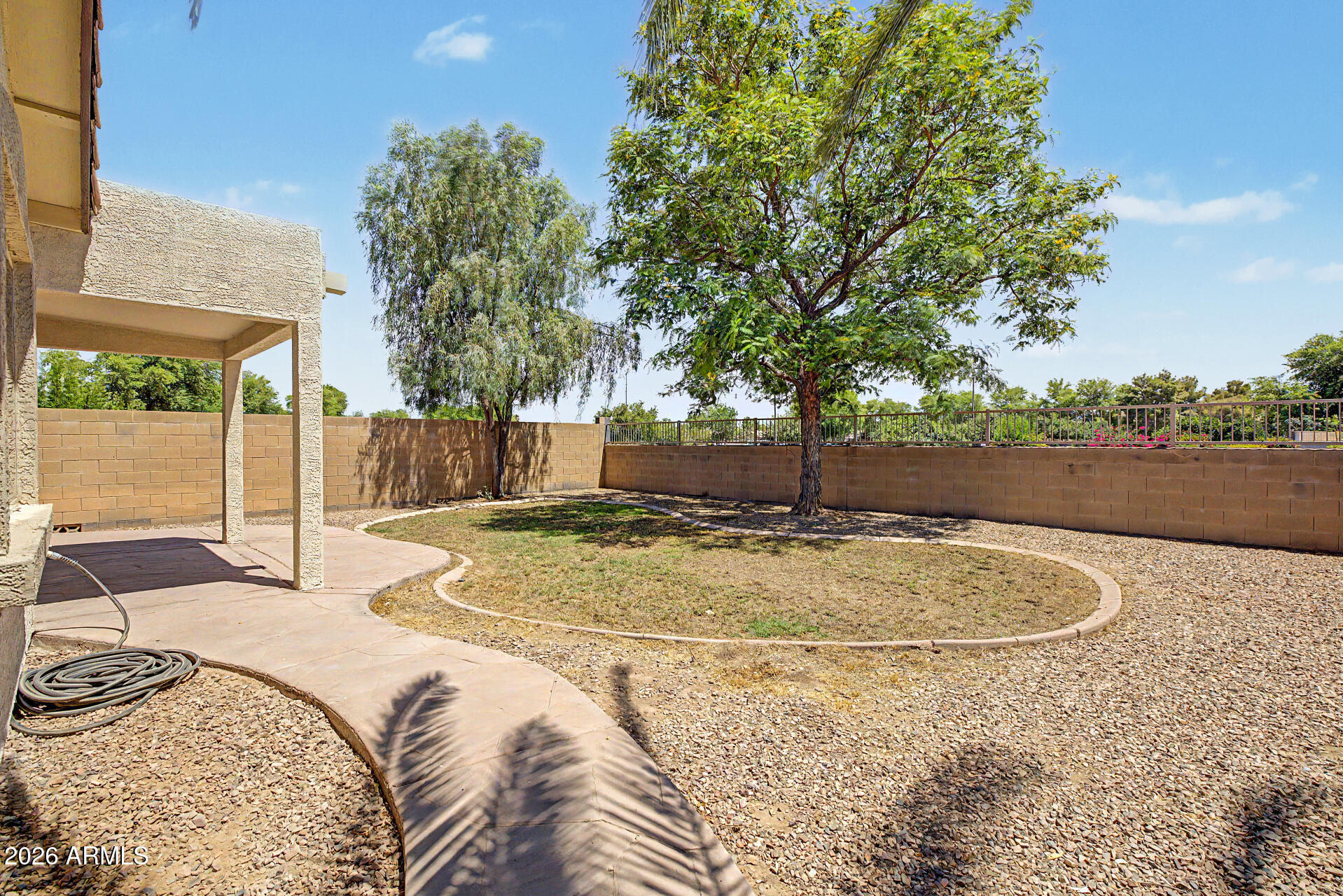 3661 E THUNDERHEART Trail