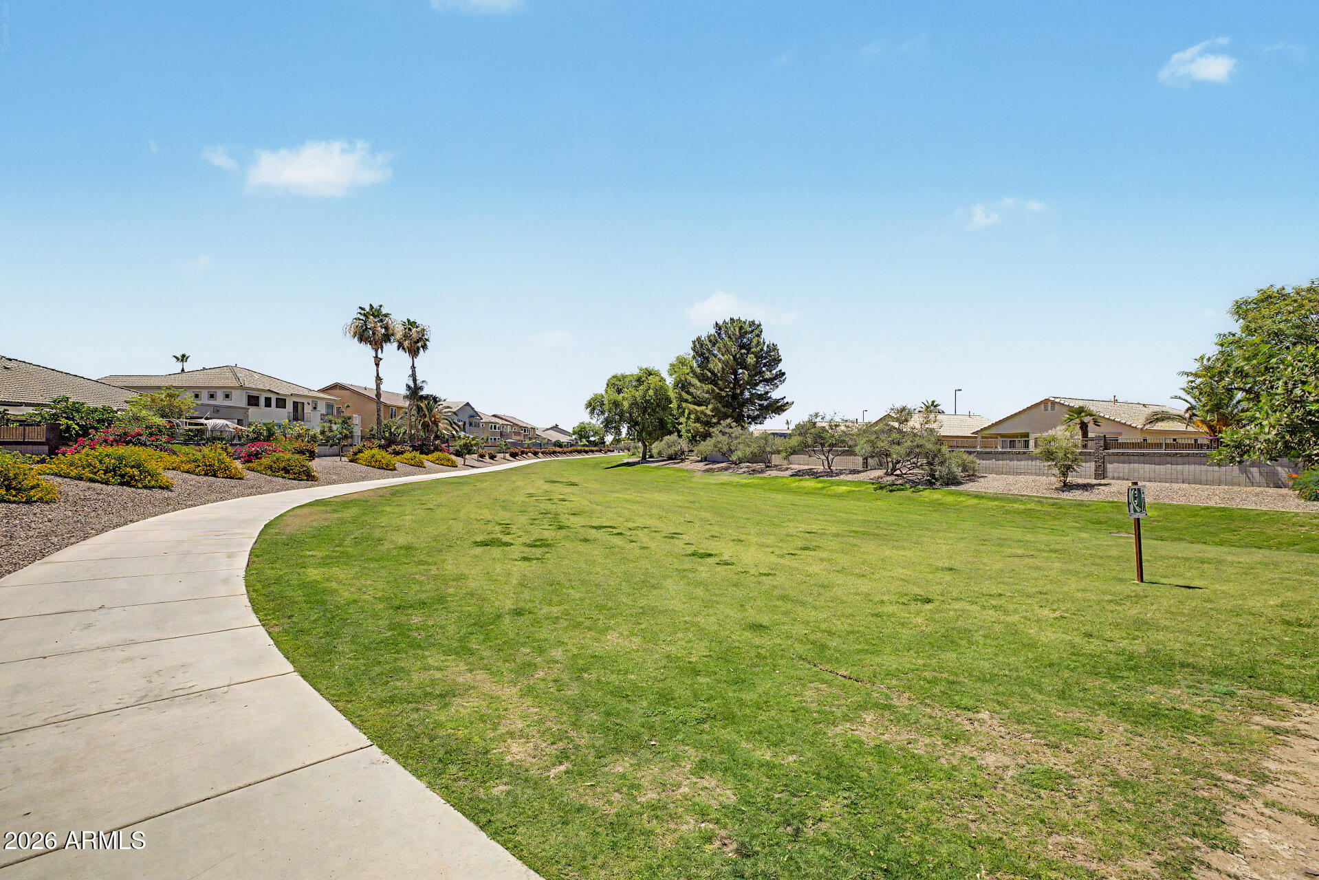 3661 E THUNDERHEART Trail
