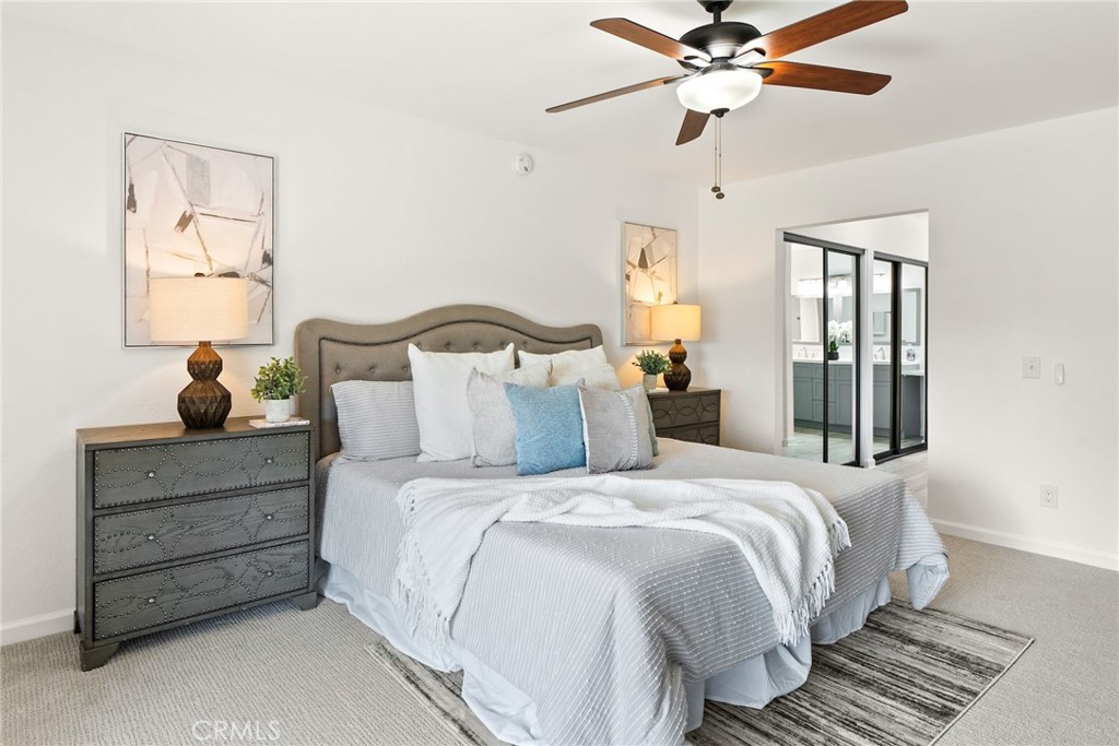 560 N Brea Boulevard 24