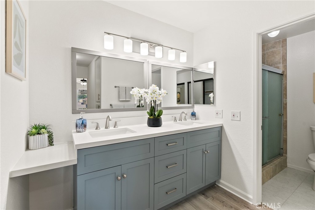 560 N Brea Boulevard 24