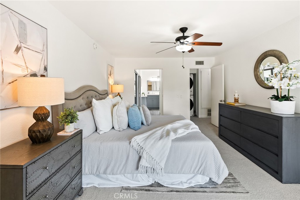 560 N Brea Boulevard 24