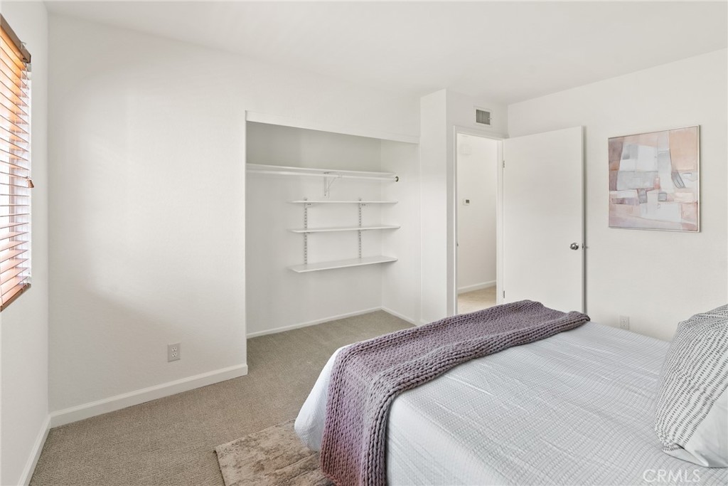 560 N Brea Boulevard 24