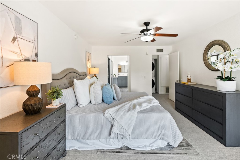 560 N Brea Boulevard 24