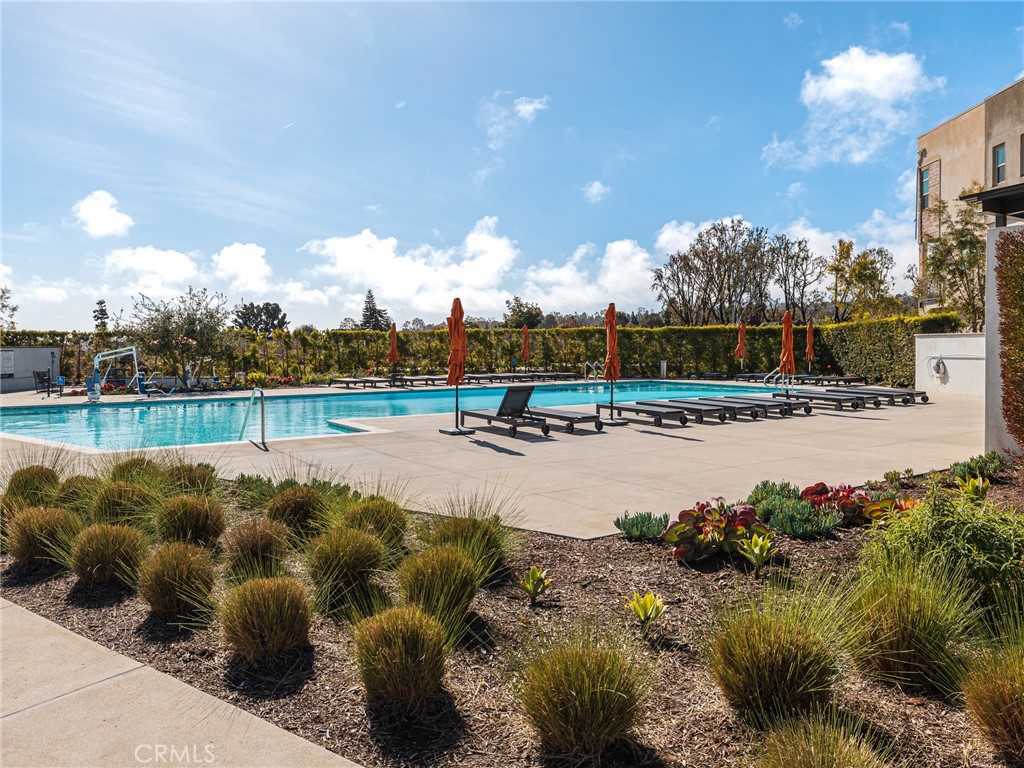 1673 Lexington Lane