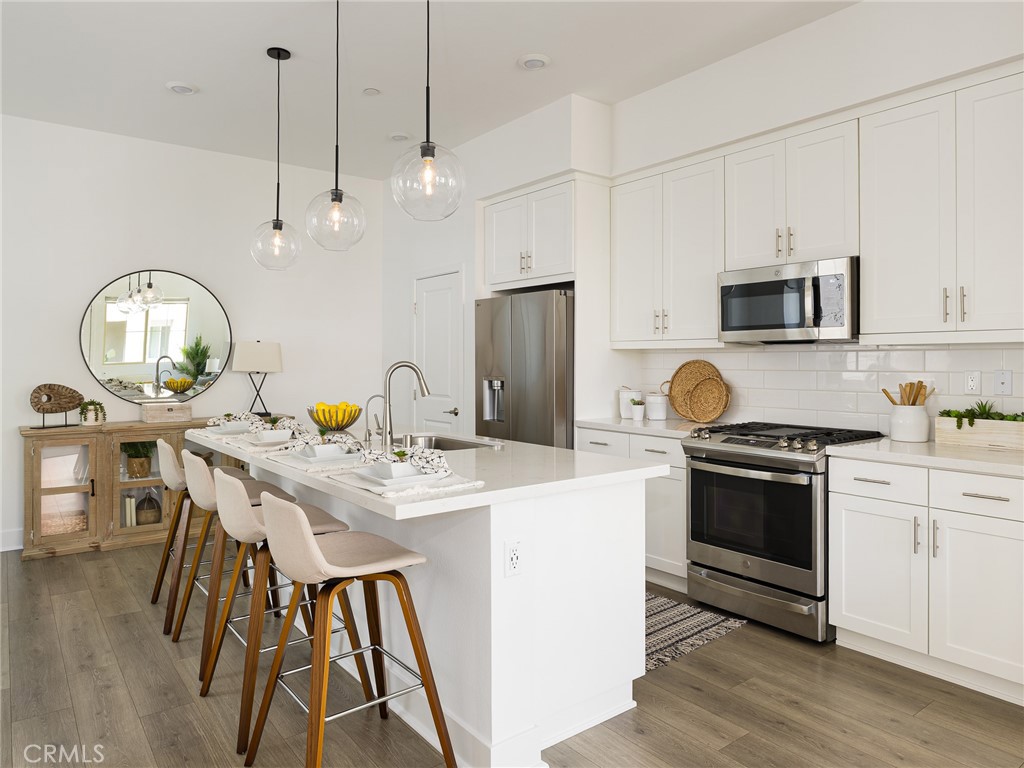 1673 Lexington Lane