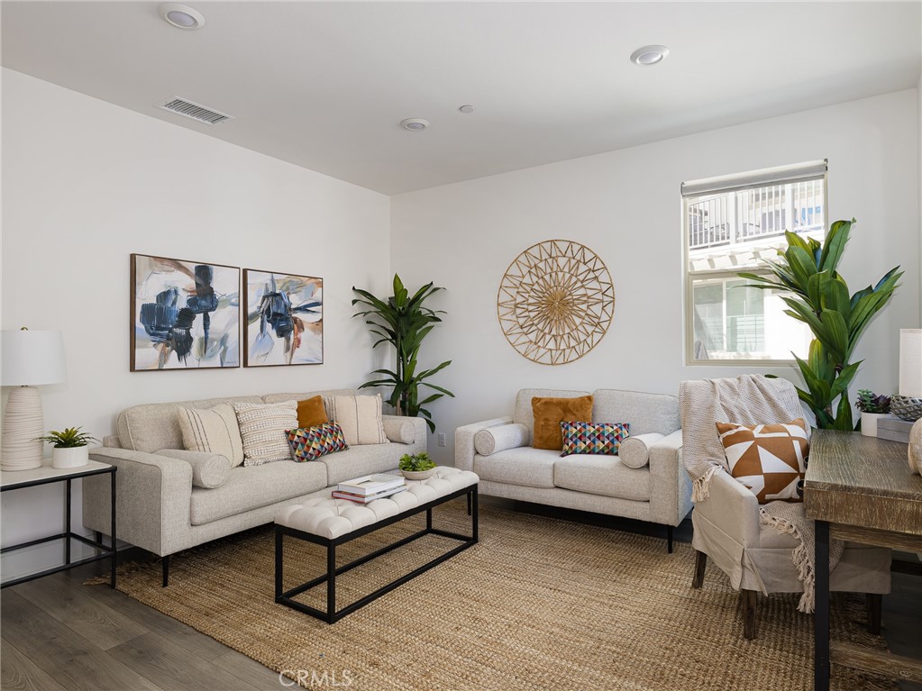 1673 Lexington Lane