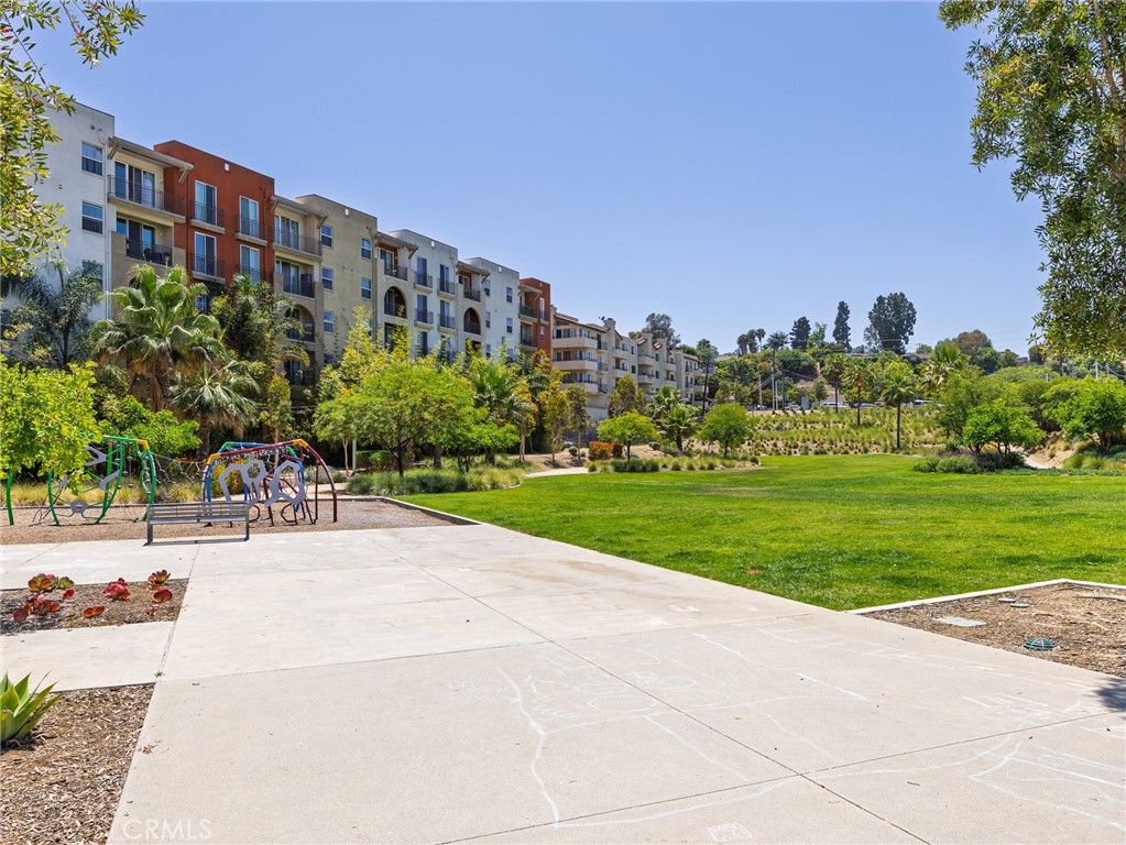1673 Lexington Lane