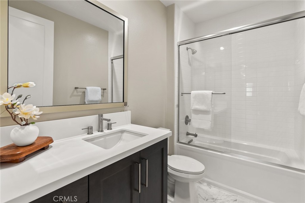 27553 S Upton Terrace