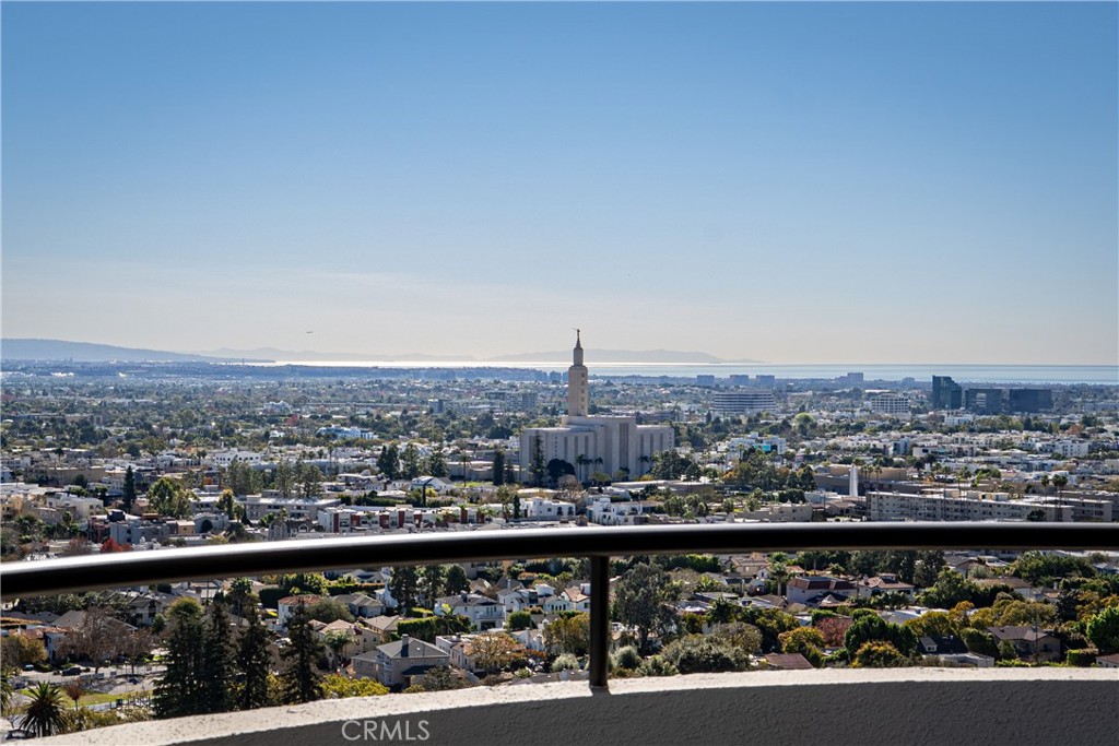 10560 Wilshire Boulevard 1706