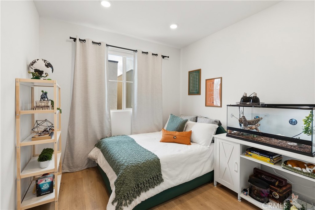 1698 Lexington Lane
