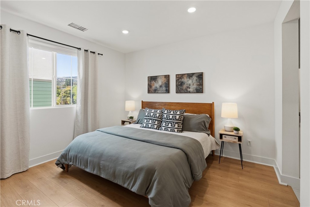 1698 Lexington Lane