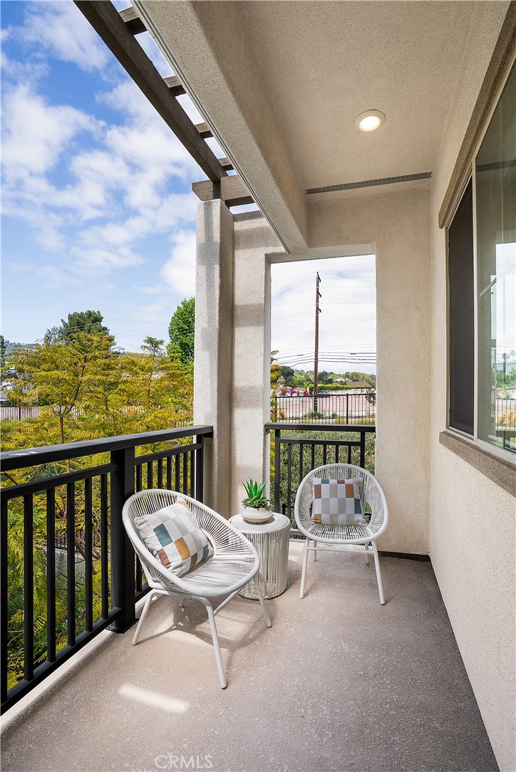 1698 Lexington Lane