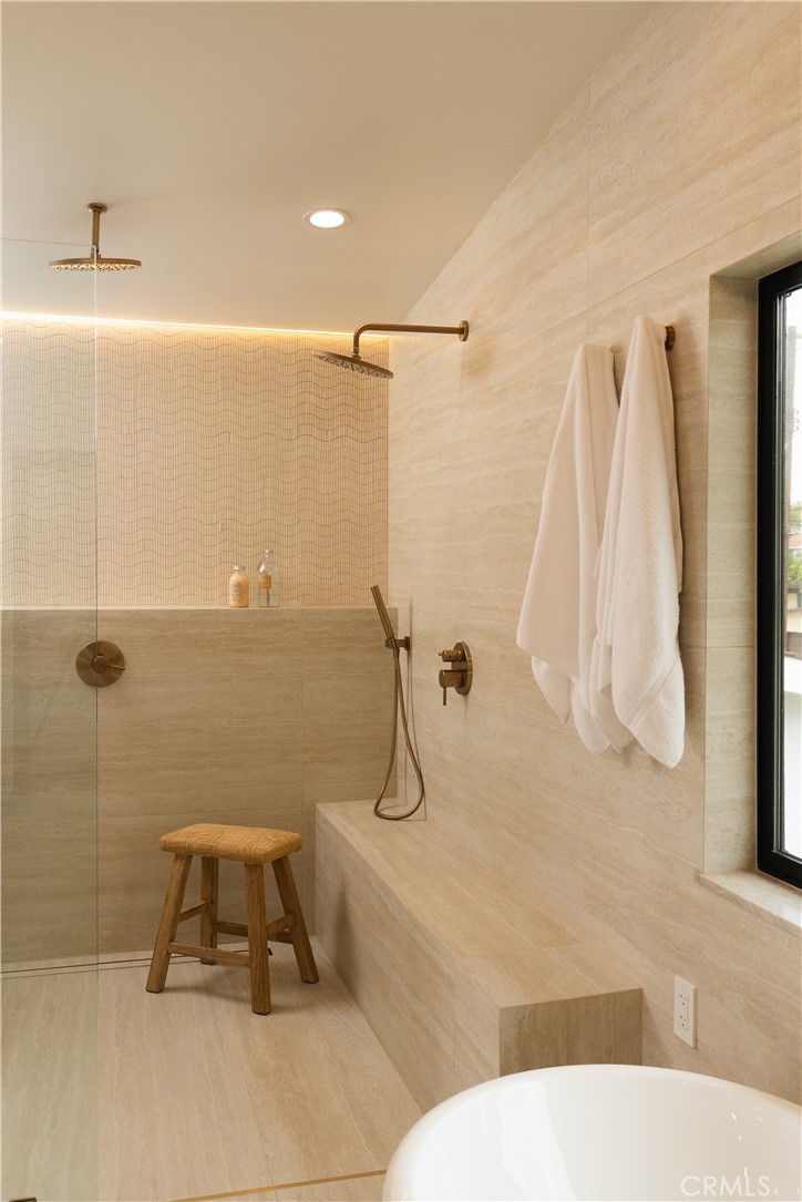 28711 Cedarbluff Drive