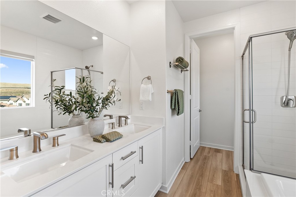 27634 Rockcrest
